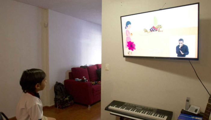 Consultan a papás para regreso a clases presenciales