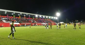 Primer partido de futbol con público en México