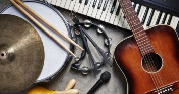 "Yo creo que piensan que los músicos no comemos"