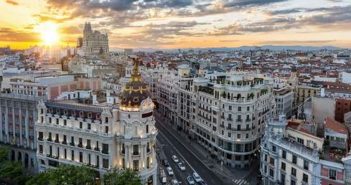 España declara estado de emergencia en Madrid por rebrote de Covid-19