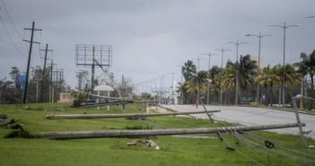 Huracán Delta sale de México y retoma fuerza rumbo a EU