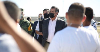 "Si lo paras te libero", dice Bronco a reo en Apodaca