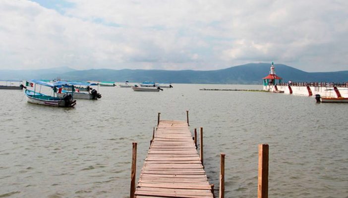 Se seca rápidamente el Lago de Chapala por ola de calor
