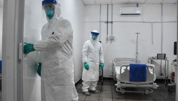 Médicos hacen un llamado a garantizar y brindar los insumos de prevención