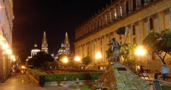 Noches de fiesta coronavirus grupal en Guadalajara