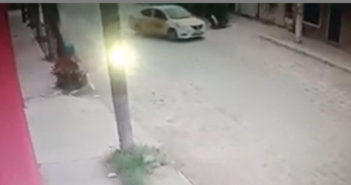 A plena luz del día, asaltan a joven en La Floresta