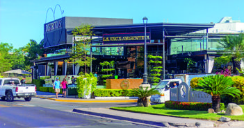 Señalan a la autoridad por permitir aperturas hasta las 9:30 pm