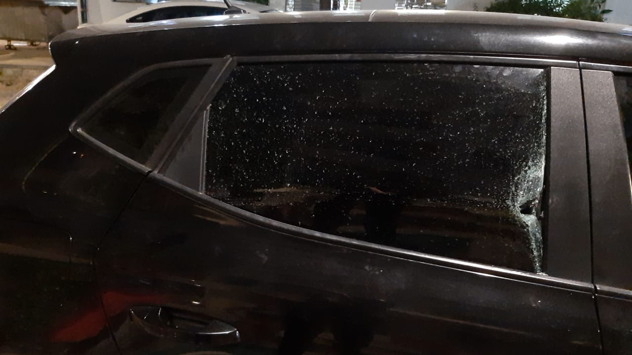 'Mocosos' menores de edad dañan 11 vehículos en halloween 7 'Mocosos' menores de edad dañan 11 vehículos en halloween