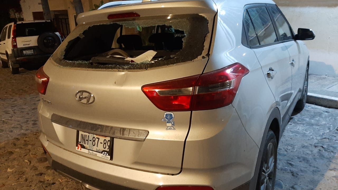 'Mocosos' menores de edad dañan 11 vehículos en halloween 12 'Mocosos' menores de edad dañan 11 vehículos en halloween