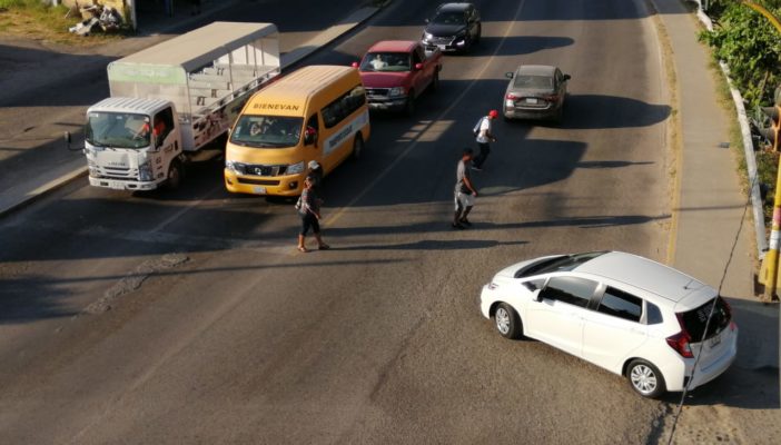 El ignorado puente peatonal de la López Mateos