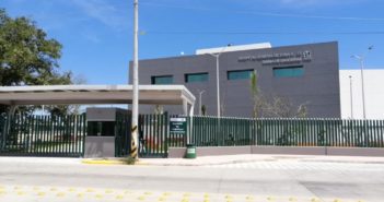 Pierde la vida menor que casi se ahogaba en parque acuático