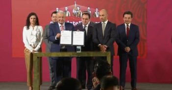 Presentan formalmente iniciativa para eliminar el outsourcing