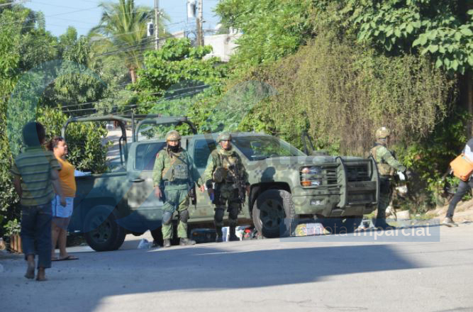 Militares causan asombro por operativo en Palmar del Progreso