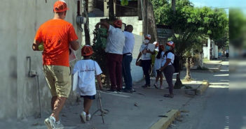Señalan a Luis Munguía por usar niños en su propaganda política