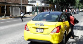 No hay tarifas solidarias, hay abuso de los taxistas