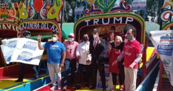 Bautizan como 'Trump' a trajinera de Xochimilco