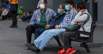 Mexicanos ponen 'peros' a las vacunas contra Covid-19