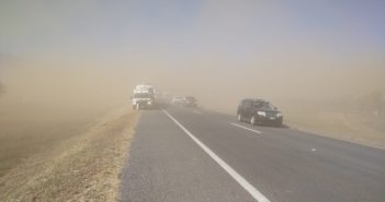 Por tolvaneras, se producen accidentes en autopista a Colima