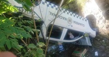 2 elementos de la Guardia Nacional pierden la vida tras volcadura