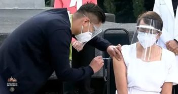 Enfermera recibe primera vacuna contra Covid-19 en México