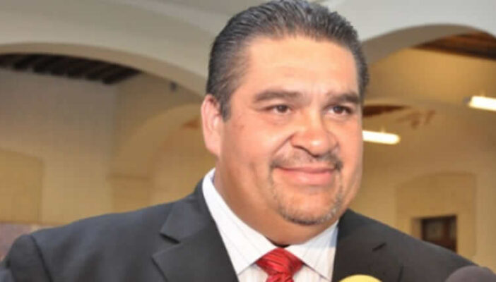 Detienen a 'El Toro', ex alcalde de Tepic, por desvío de recursos