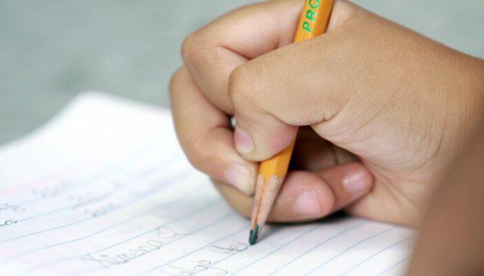 Vuelven las clases y, con ellas, las quejas por las 'cuotas voluntarias'