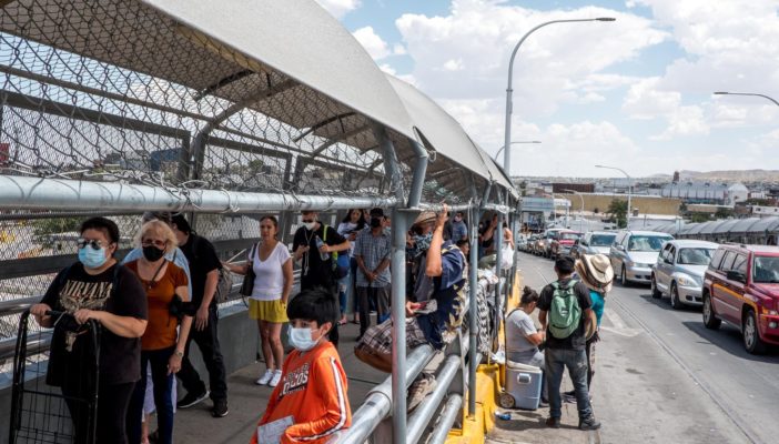 Vuelven a aplazar la apertura de fronteras entre México y Estados Unidos