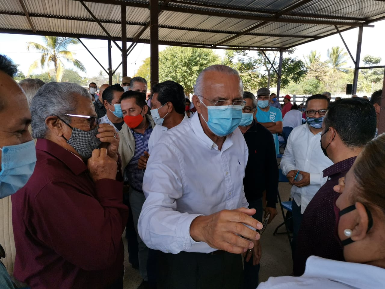 Se compromete Navarro Quintero a voltear a ver 'el otro Bahía de Banderas'