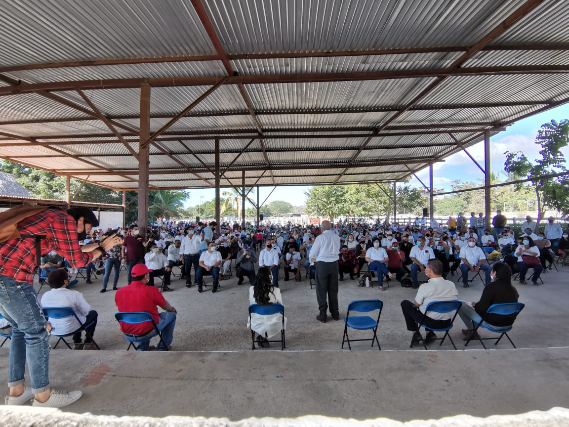 Se compromete Navarro Quintero a voltear a ver 'el otro Bahía de Banderas'