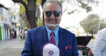 'Quico' se registra para competir por la gubernatura de Querétaro