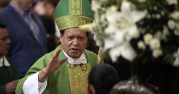 Arquidiócesis no pagará tratamiento de Norberto Rivera