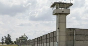 Culpan al gobierno federal de inestabilidad en cárceles de Jalisco