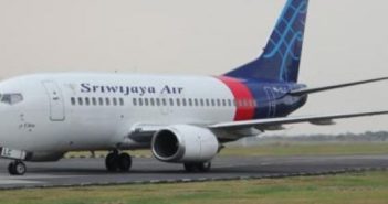 Reportan desaparición de Avión en Indonesia con 62 pasajeros a bordo