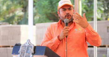 Diego Franco renuncia a su cargo y se enfila para la candidatura