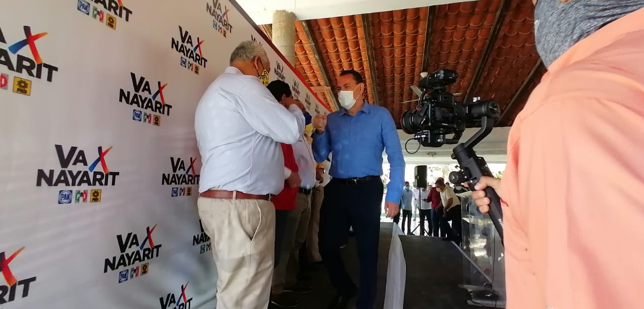 Negocios limitados y Jaime Cuevas en reunión política sin sana distancia 7 Negocios limitados y Jaime Cuevas en reunión política sin sana distancia