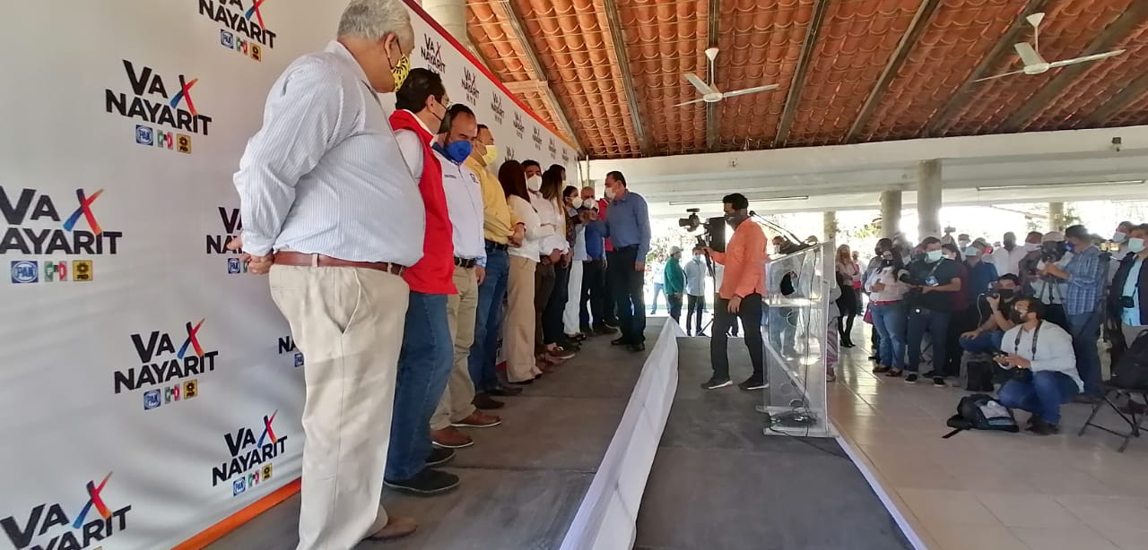 Negocios limitados y Jaime Cuevas en reunión política sin sana distancia 8 Negocios limitados y Jaime Cuevas en reunión política sin sana distancia