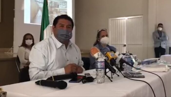 Amenazan con cerrar hospitales en Nayarit por falta de insumos