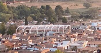 Alcaldesa de Tapalpa tala árboles para construir un domo irregular