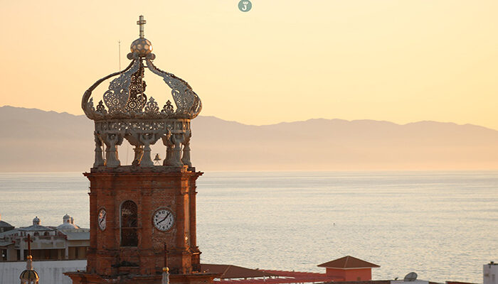 Iglesias permanecerán cerradas en jueves santo