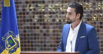 Dice ser afín a AMLO, pero Munguía hace 2 años despotricó contra él