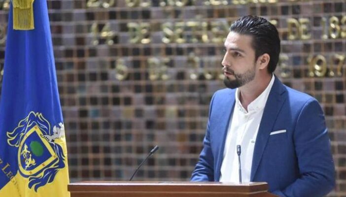 Dice ser afín a AMLO, pero Munguía hace 2 años despotricó contra él