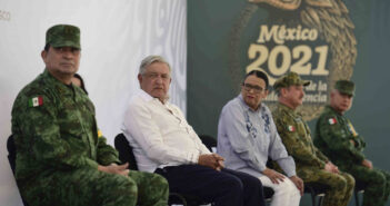 Para abril, todos los adultos mayores de Jalisco estarán vacunados: AMLO