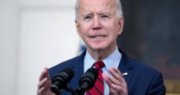 México se niega a recibir a migrantes que deporta EU: Biden