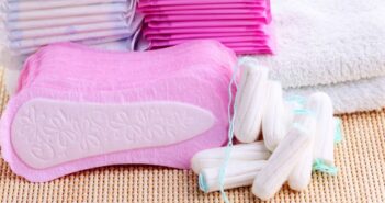 Michoacán aprueba que gobierno regale toallas y tampones a mujeres