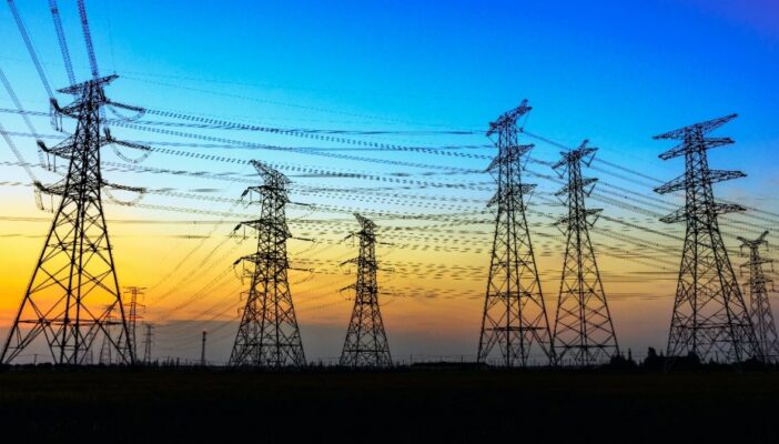 Juez suspende la reforma eléctrica de AMLO