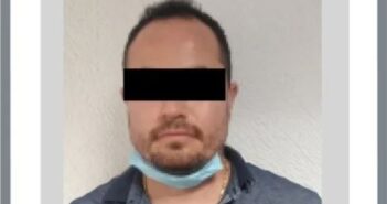 Capturan a hombre que vendía presuntas vacunas contra COVID-19