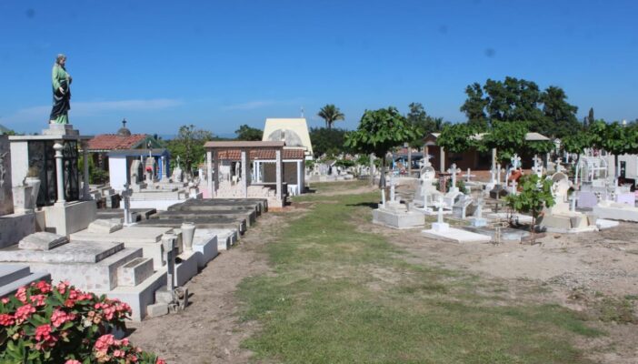 El negocio del nuevo panteón ha detenido su aprobación