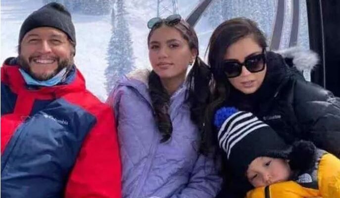 Critican a hijo de AMLO por vacacionar en EU, durante pandemia