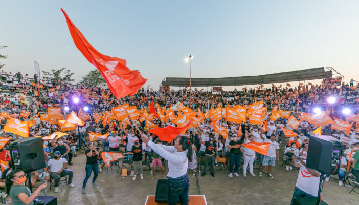 Son gobierno y ese ejemplo ponen... MC realiza irresponsable reunión en pandemia