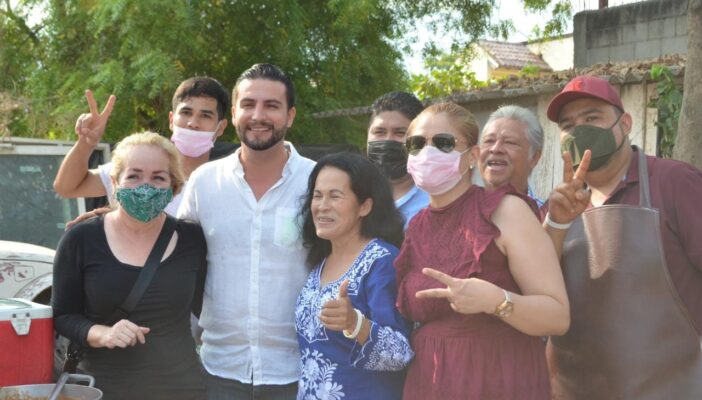 Un Centro Integral de la Mujer, el compromiso de Luis Munguía